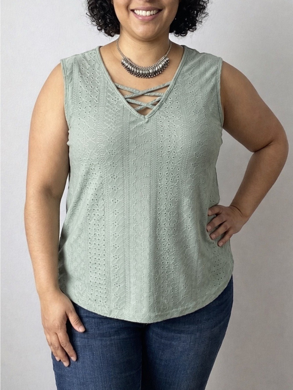 😍CLEARANCE -  Mint Green Cross Straps Eyelet Top Size 5X **FITS LIKE 2X **